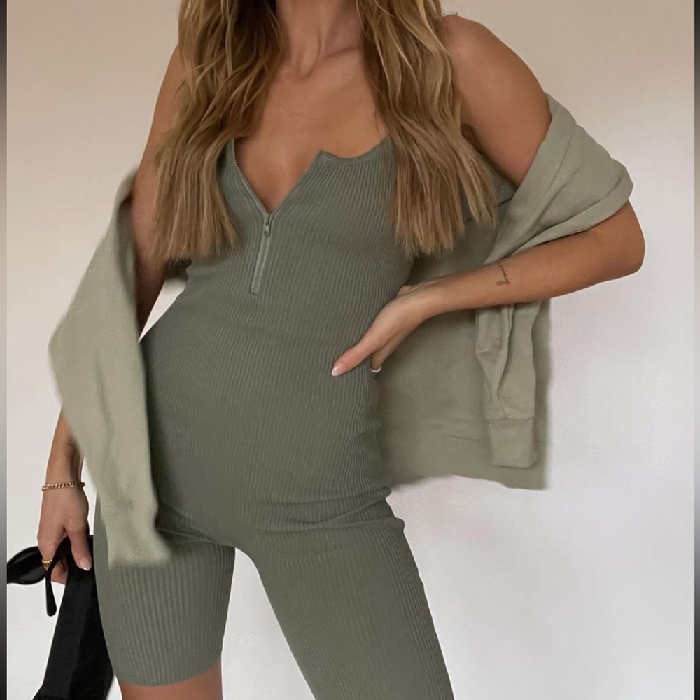 SHOPLUNAB ROMPER - Picture 2 of 3